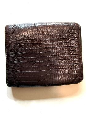 Vintage Prince Gardner Genuine Pebbled Pigskin Trifold Wallet.Made in the USA
